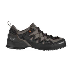 Salewa Men's Wildfire Edge Climbing Approach Shoe